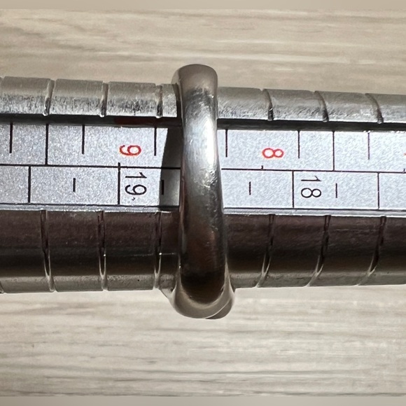 Vintage Designer Signed MWS Sterling Silver Abstract Modernist Ring, Size 8.5 - Picture 11 of 11